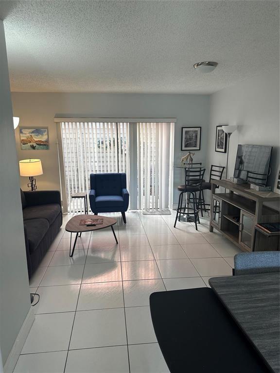4121 Northeast 21st Terrace, Unit 3 Lighthouse Point, FL 33064 - Photo 34 of 40 GetMedia (22)