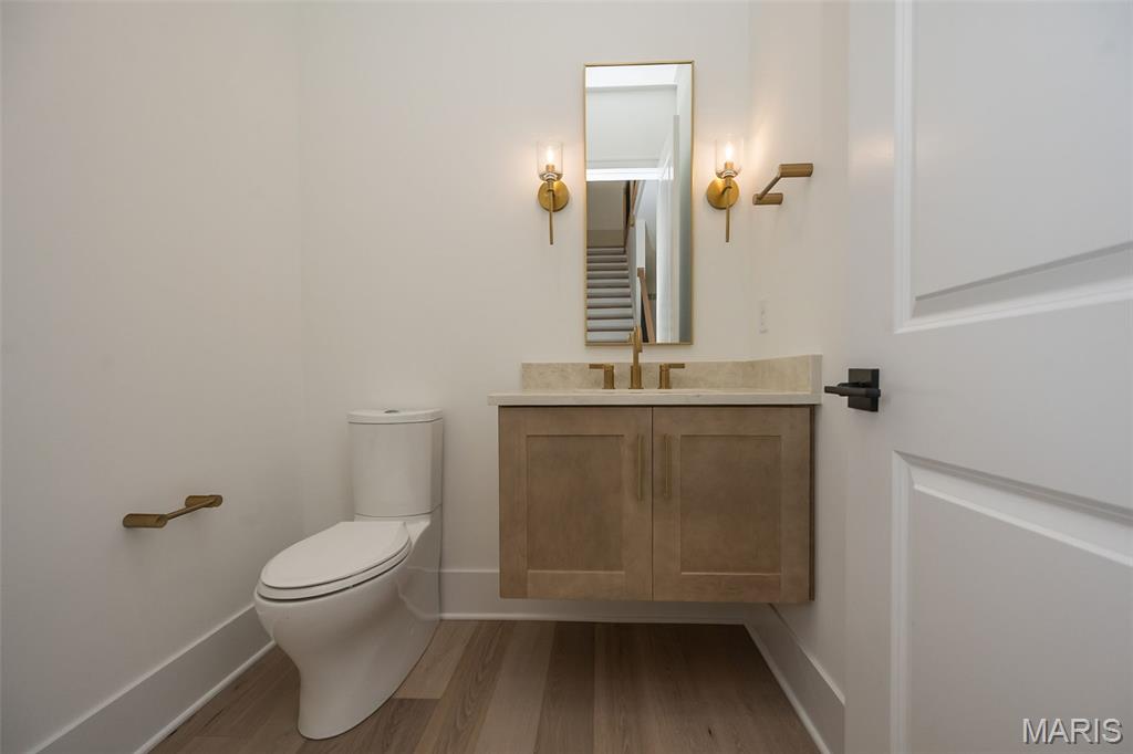 718 Silver Buck Lane Chesterfield, MO 63005 - Photo 16 of 80