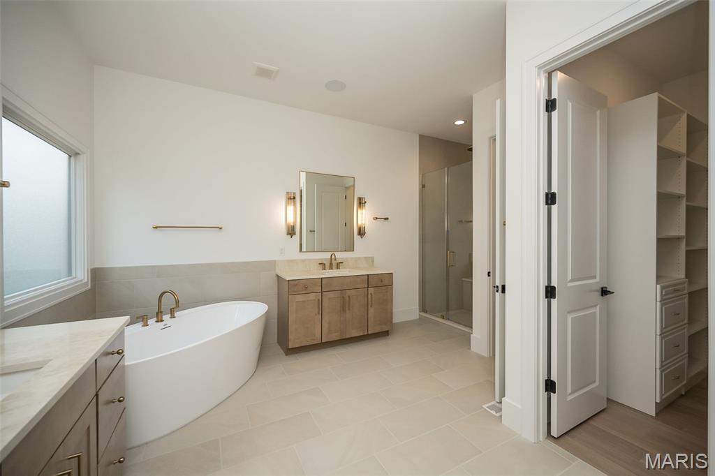 718 Silver Buck Lane Chesterfield, MO 63005 - Photo 43 of 80