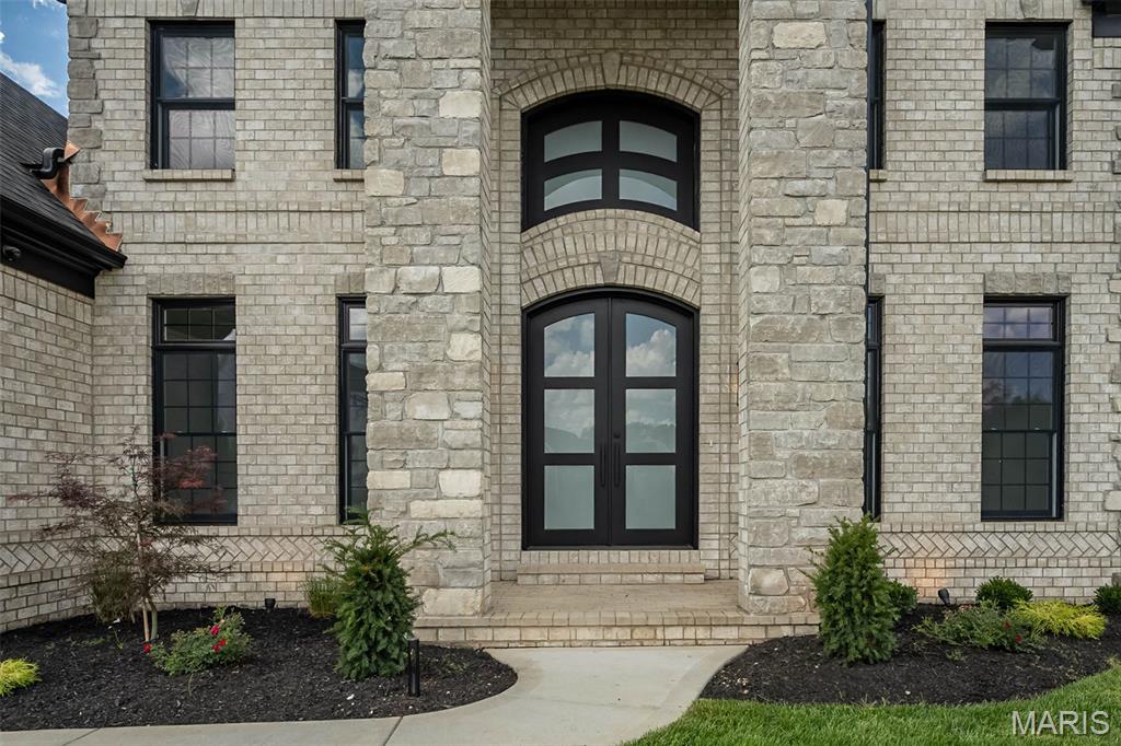 718 Silver Buck Lane Chesterfield, MO 63005 - Photo 6 of 80