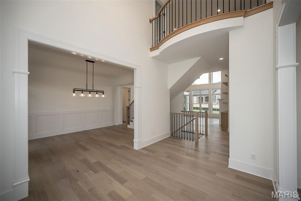 718 Silver Buck Lane Chesterfield, MO 63005 - Photo 8 of 80