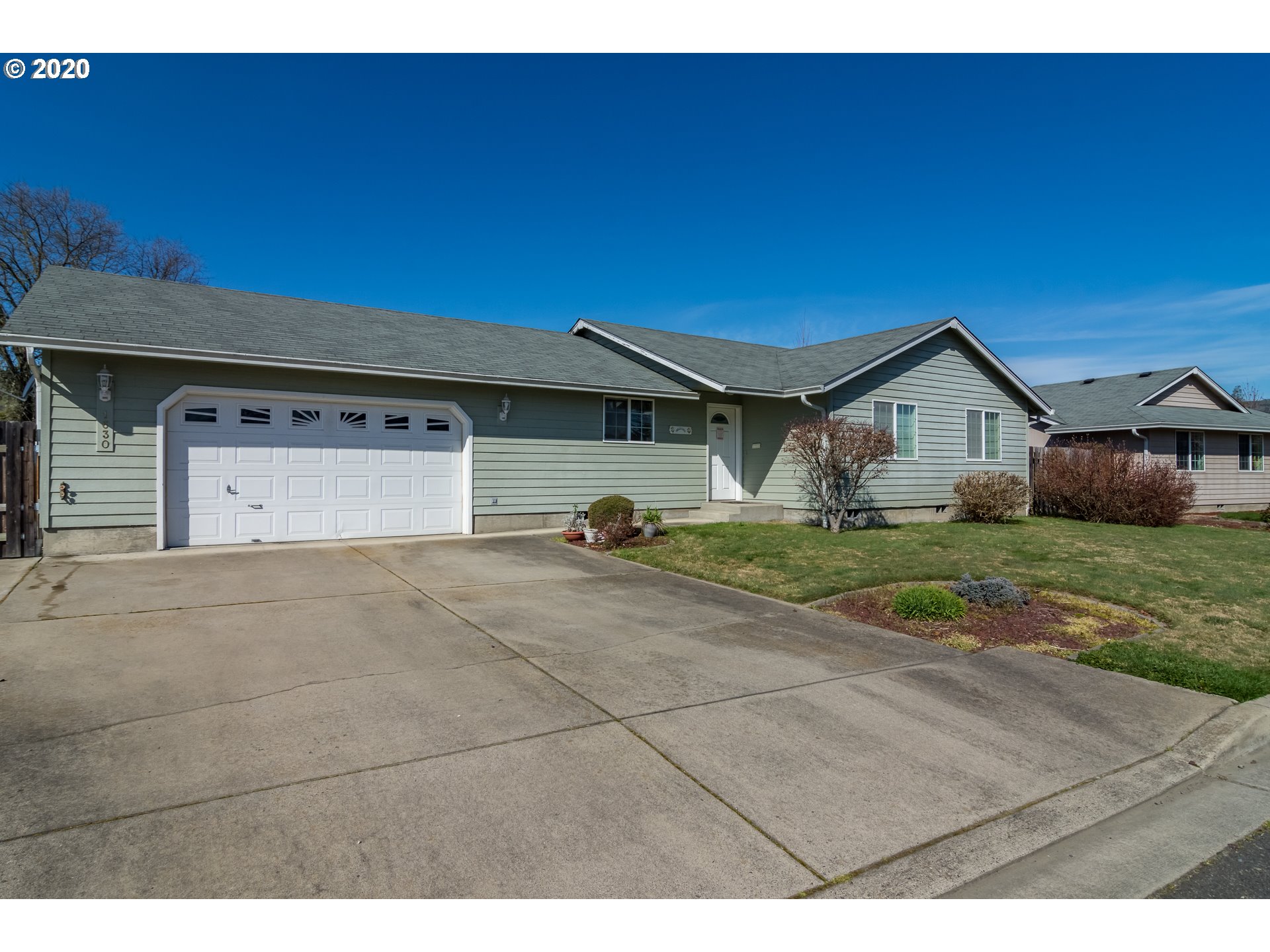 1630 Rolling Hills Road Roseburg, OR 97471 - Photo 31 of 32 Gallery Image 31
