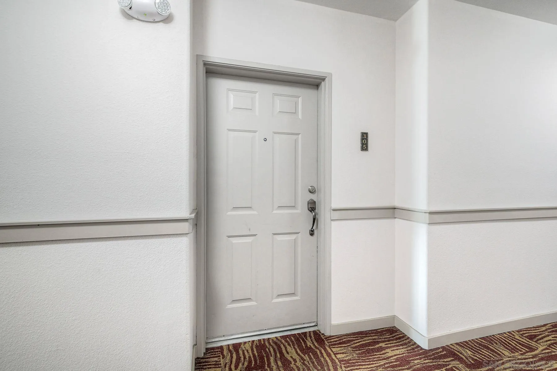 9253 Regents Road, Unit A305 La Jolla, CA 92037 - Photo 22 of 32