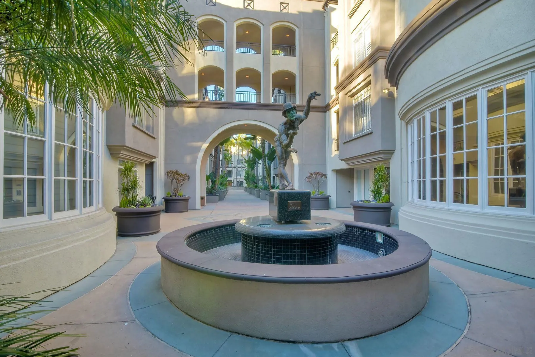 9253 Regents Road, Unit A305 La Jolla, CA 92037 - Photo 24 of 32