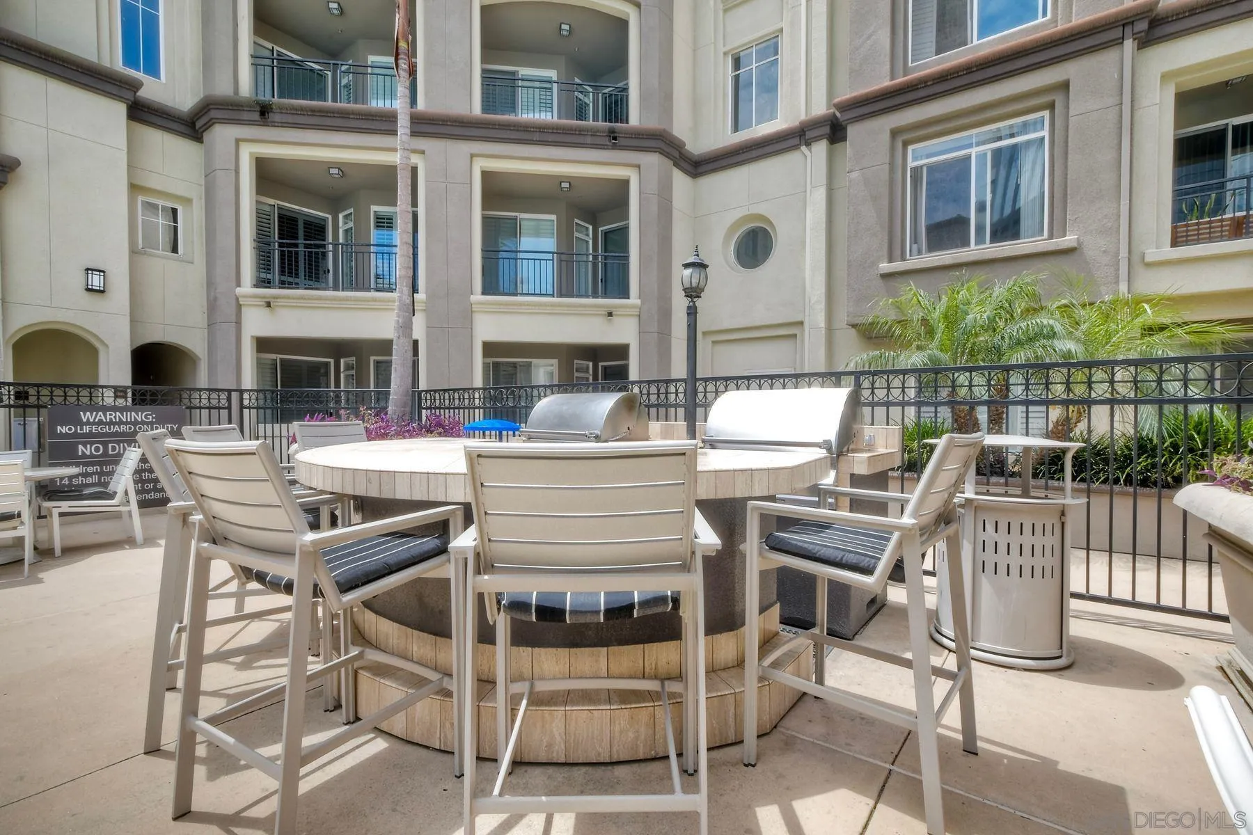 9253 Regents Road, Unit A305 La Jolla, CA 92037 - Photo 29 of 32