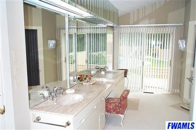 2511 Randall Road Fort Wayne, IN 46804 - Photo 14 of 30