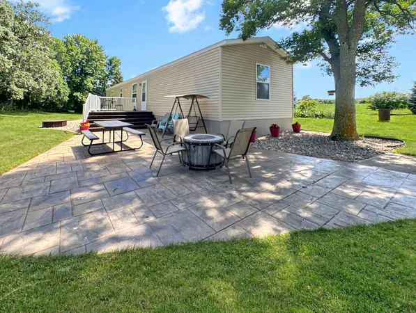 $390,000 | 82 Pioneer Trail, Garvin, MN 56132