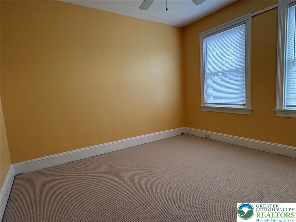 754 East Washington Avenue Bethlehem, PA 18017 - Photo 15 of 19 an empty room with a window