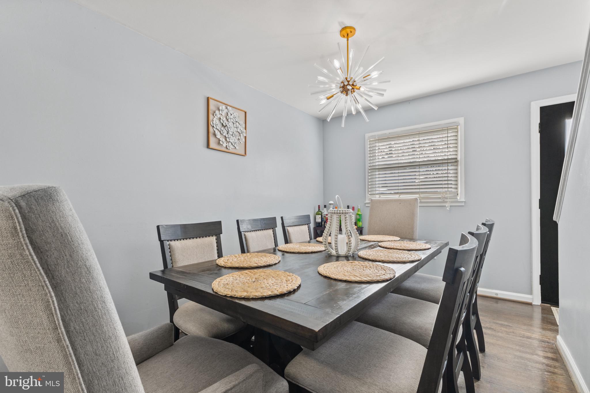 14509 Fullerton Road Woodbridge, VA 22193 - Photo 12 of 32 dining room
