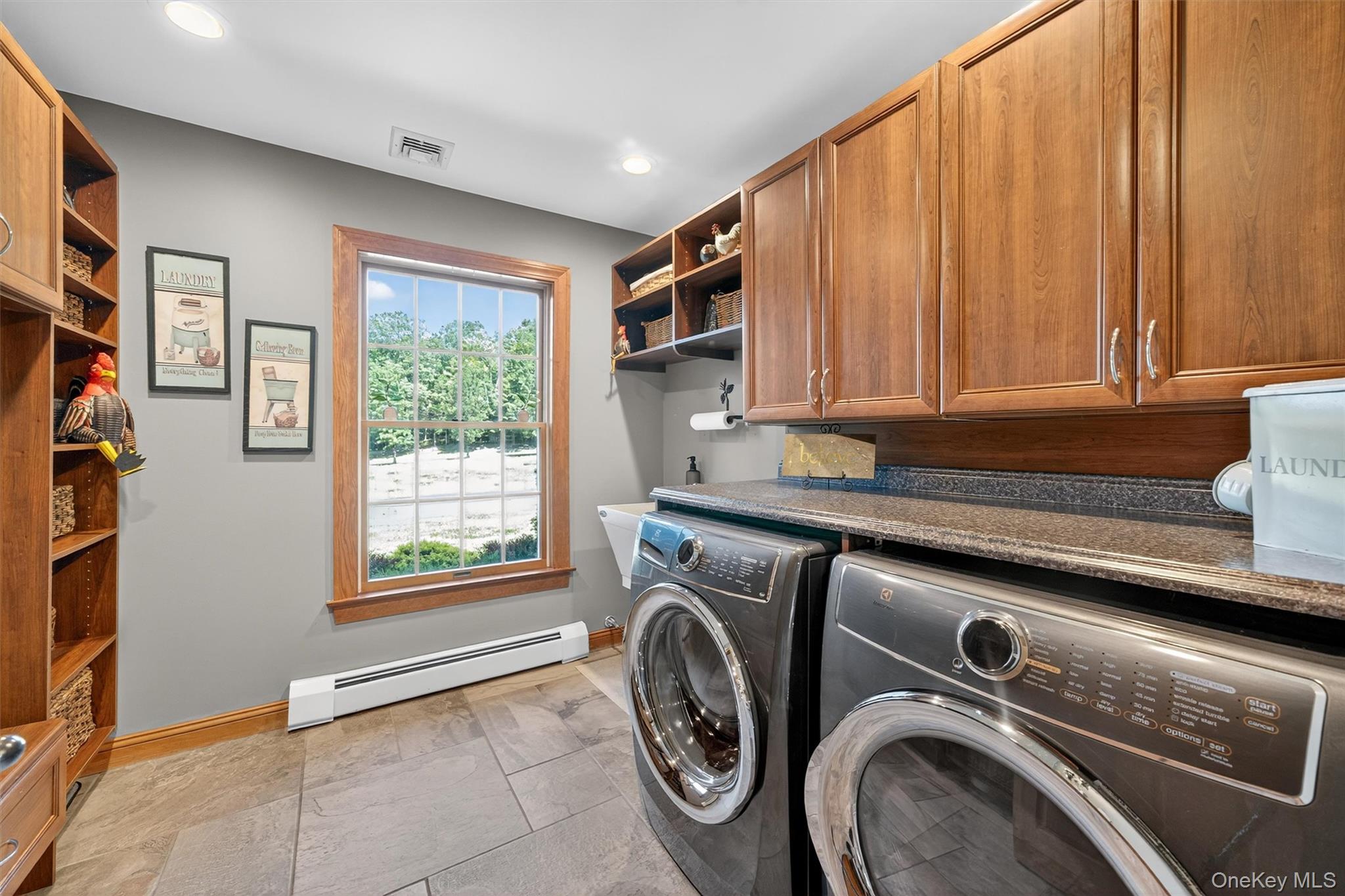 91 Distillery Road Warwick, NY 10990 - Photo 16 of 49 a utility room with dryer and washer