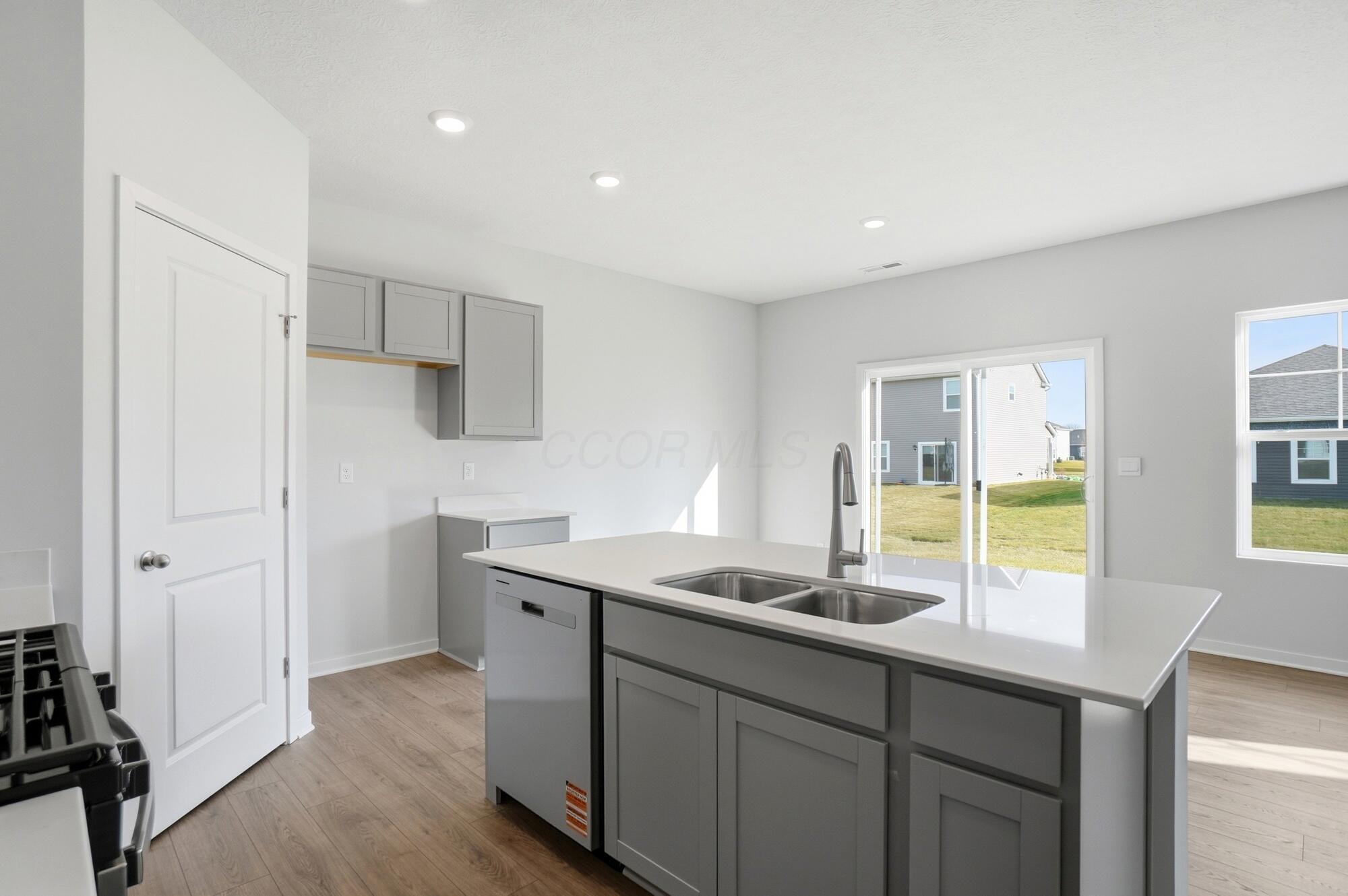 400 Garnet Rnch Drive Delaware, OH 43015 - Photo 12 of 47 015