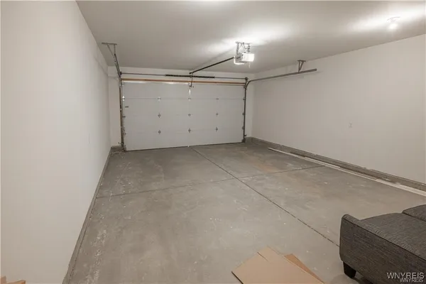 $449,900 | 7109 Lincoln Avenue Extension, Lockport Town, NY 14094