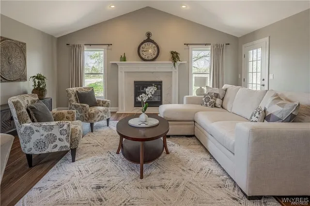 $449,900 | 7109 Lincoln Avenue Extension, Lockport Town, NY 14094