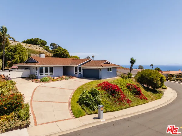 $1,985,000 | 32254 Sea Raven Drive, Rancho Palos Verdes, CA 90275