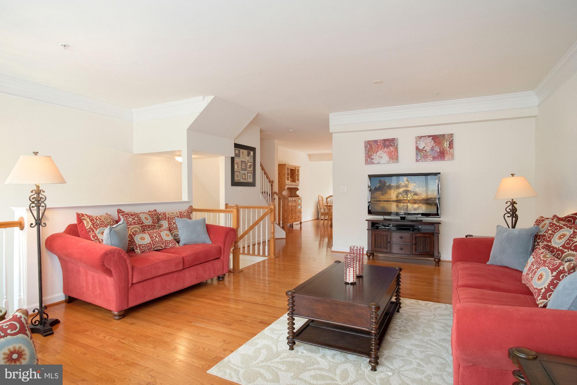 2316 Abby Road Edgewater, MD 21037 - Photo 3 of 33