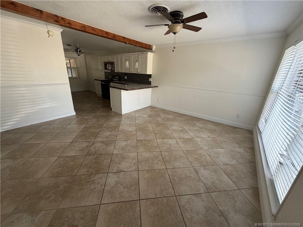 820 Northwest 10th Terrace Stuart, FL 34994 - Photo 9 of 21 a view of a electric appliances in a kitchen