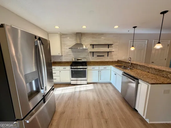 $2,575 | 344 McKibben Drive, Locust Grove, GA 30248