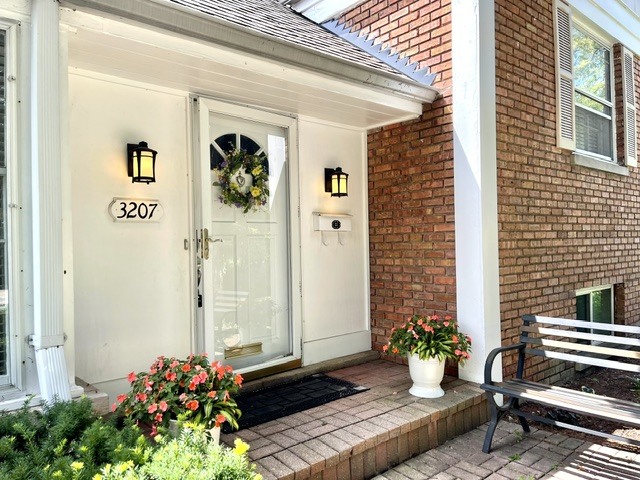 3207 Illinois Road Wilmette, IL 60091 - Photo 12 of 13