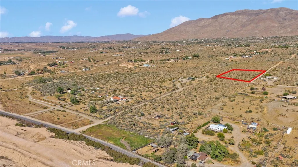 4 Lamprey Road Apple Valley, CA 92307 - Photo 7 of 9