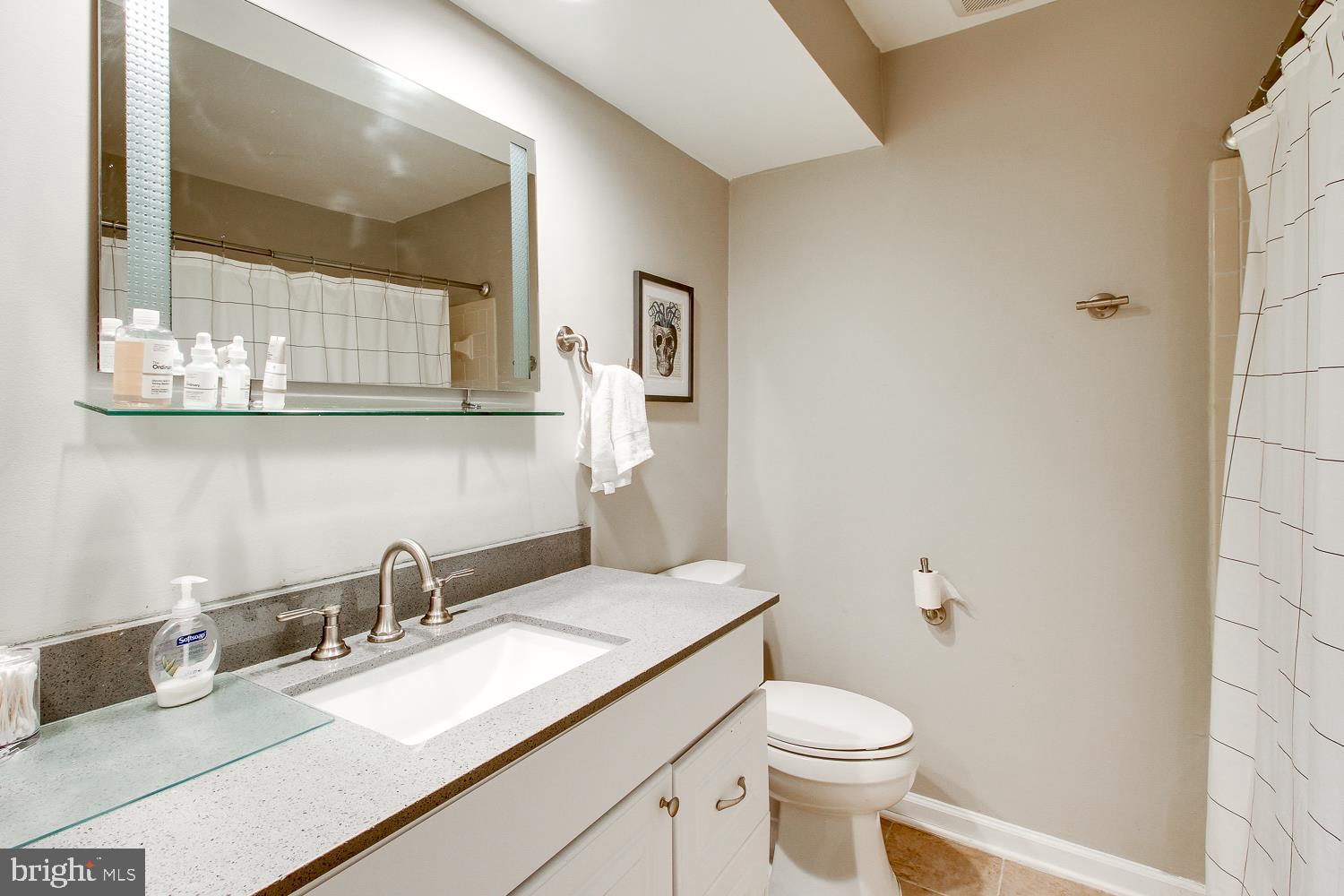 12918 Grays Pointe Road Fairfax, VA 22033 - Photo 13 of 18 Gallery Image 13