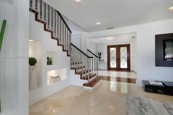 $25,000 | 3425 Alhambra Circle, Coral Gables, FL 33134