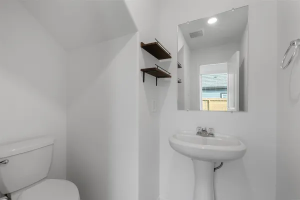 $1,700 | 1044 Road 5203 Cleveland Tx 77327, Cleveland, TX 77327