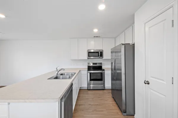 $1,700 | 1044 Road 5203 Cleveland Tx 77327, Cleveland, TX 77327