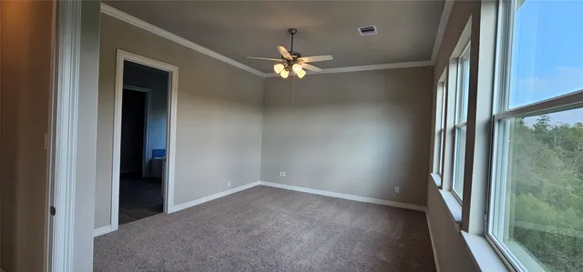 $386,960 | 3801 Peacock Isle Drive, Dickinson, TX 77539