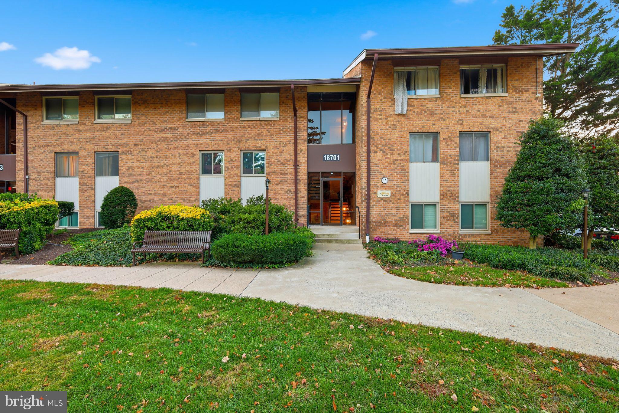 Welcome to 18701 Walkers Choice Rd, #2