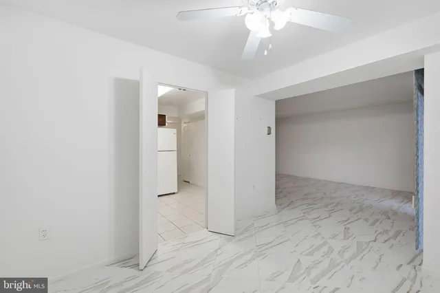 $219,900 | 18701 Walkers Choice Road, Unit 18701, Gaithersburg, MD 20886