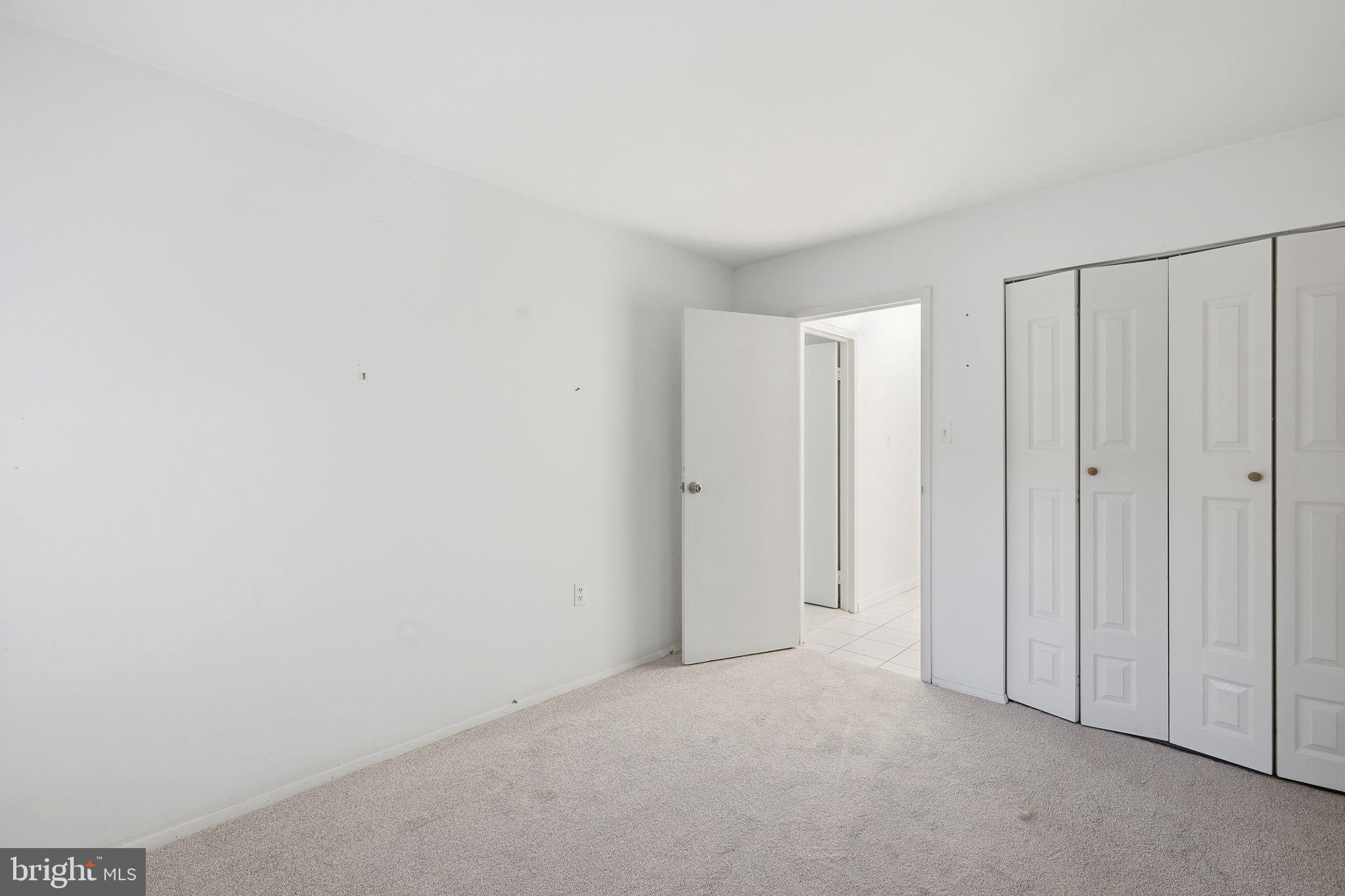 18701 Walkers Choice Road, Unit 2 Gaithersburg, MD 20886 - Photo 7 of 10 Bedroom