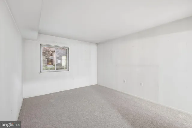 $219,900 | 18701 Walkers Choice Road, Unit 18701, Gaithersburg, MD 20886