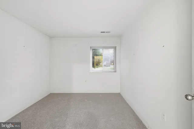 $219,900 | 18701 Walkers Choice Road, Unit 18701, Gaithersburg, MD 20886