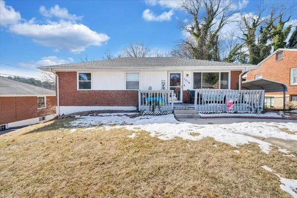 $224,950 | 1019 Rosemary Avenue Southeast, Roanoke, VA 24014