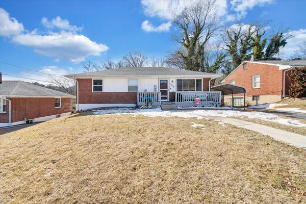 $224,950 | 1019 Rosemary Avenue Southeast, Roanoke, VA 24014