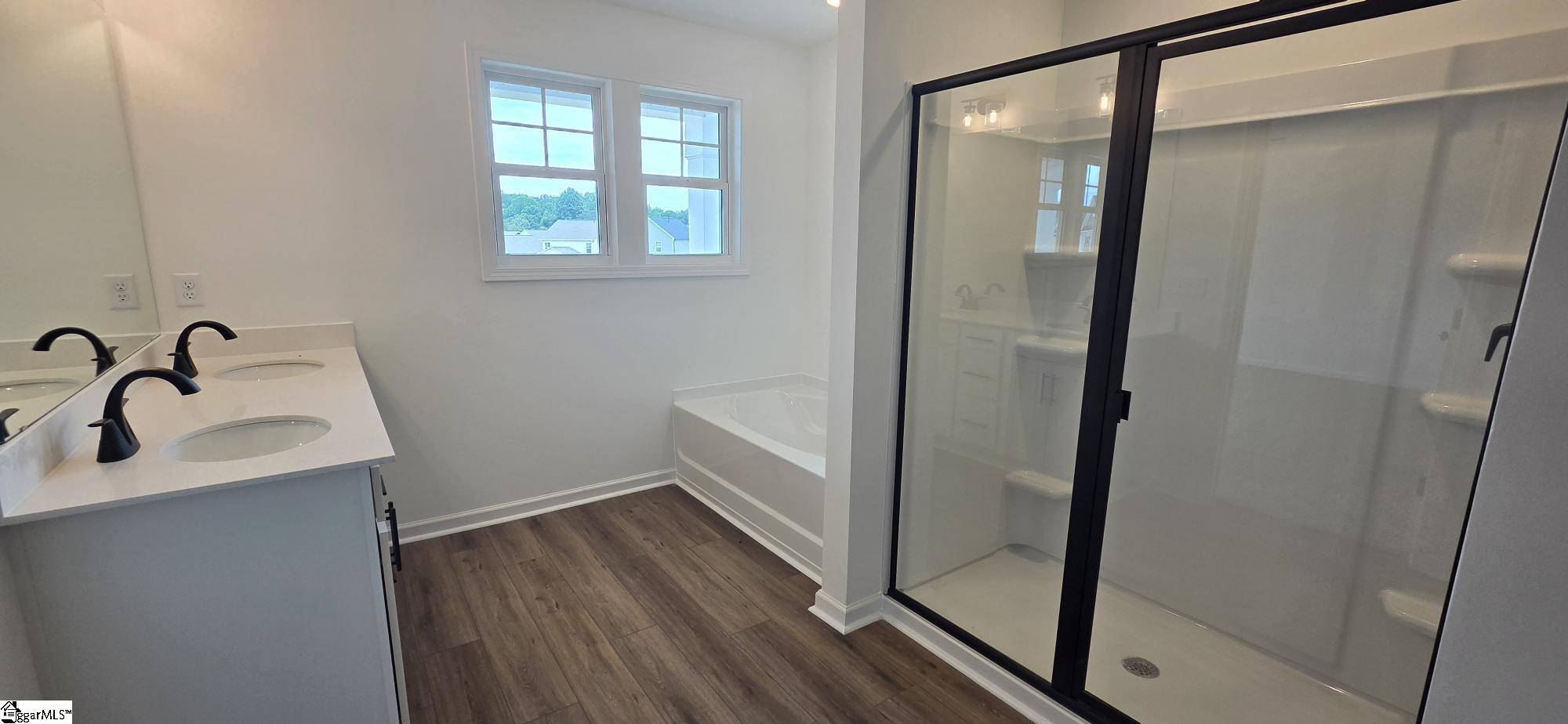 252 Brown Circle Easley, SC 29642 - Photo 8 of 21