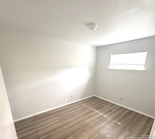 $700 | 2500 Avenue East, Unit 1B, Hondo, TX 78861