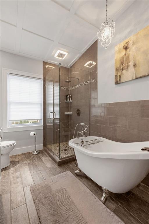 200 Orchard Street Beaver, PA 15009 - Photo 18 of 28 a spacious bathroom with a bathtub and toilet