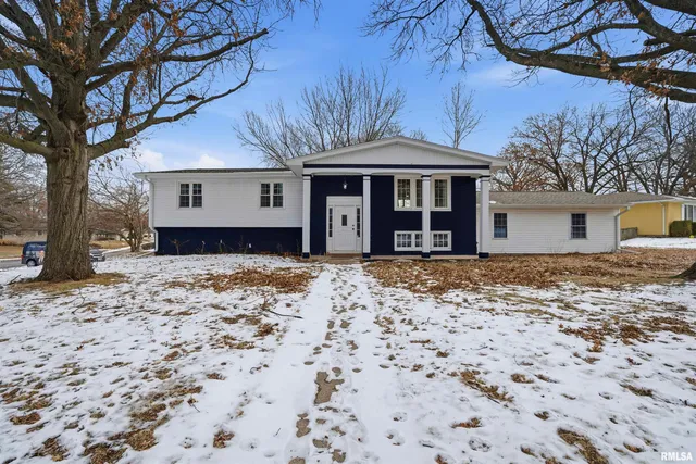 $234,900 | 2428 North Lehman Road, Peoria, IL 61604