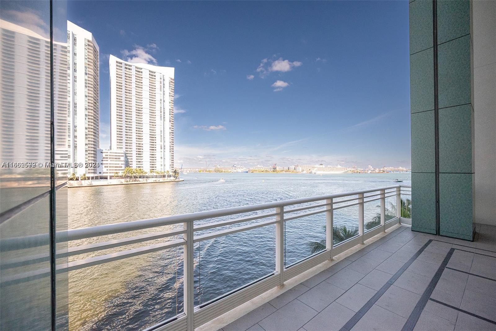900 Brickell Key Boulevard, Unit PH3401 Miami, FL 33131 - Photo 53 of 58 a view of balcony with an outdoor space