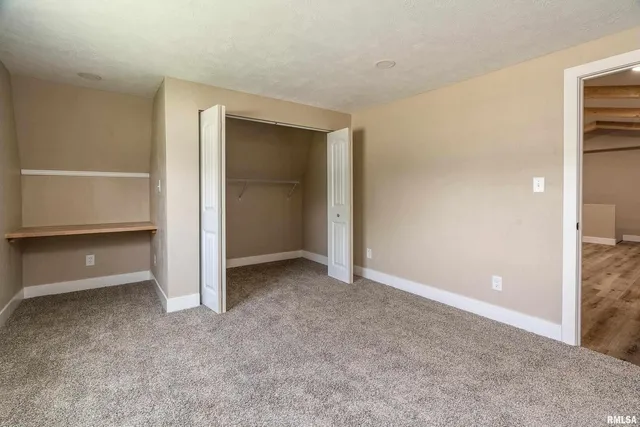 $257,400 | 5157 Herrin Road, Carterville, IL 62918