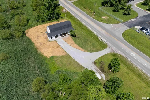 $257,400 | 5157 Herrin Road, Carterville, IL 62918