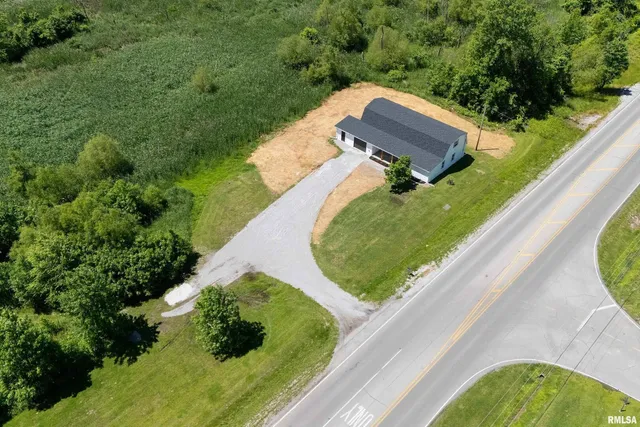 $257,400 | 5157 Herrin Road, Carterville, IL 62918