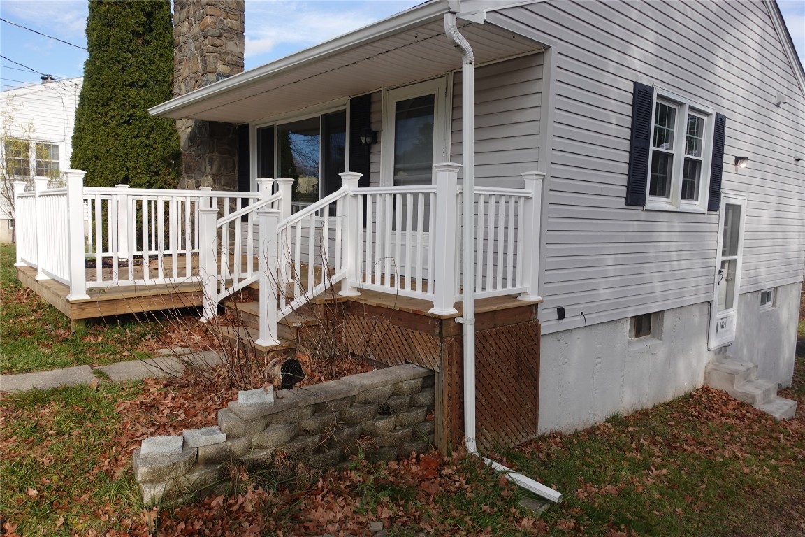 1621 Rita Road Vestal, NY 13850 - Photo 3 of 42 Gallery Image 3