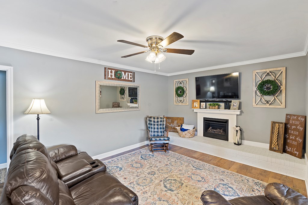 541 Point Lookout Road Cross Hill, SC 29332 - Photo 12 of 31 Gallery Image 12