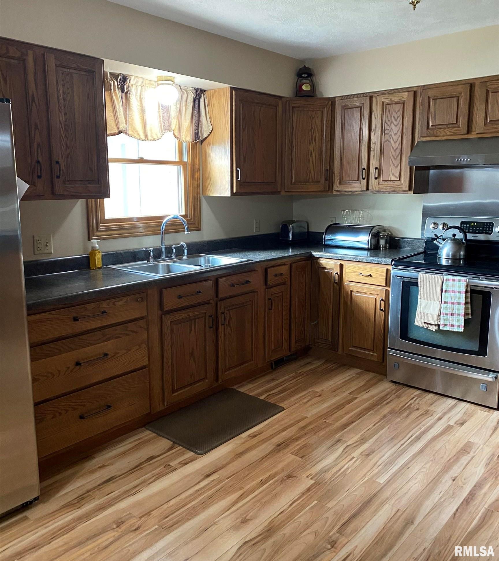 5693 Park Road Pinckneyville, IL 62274 - Photo 11 of 25 Gallery Image 11