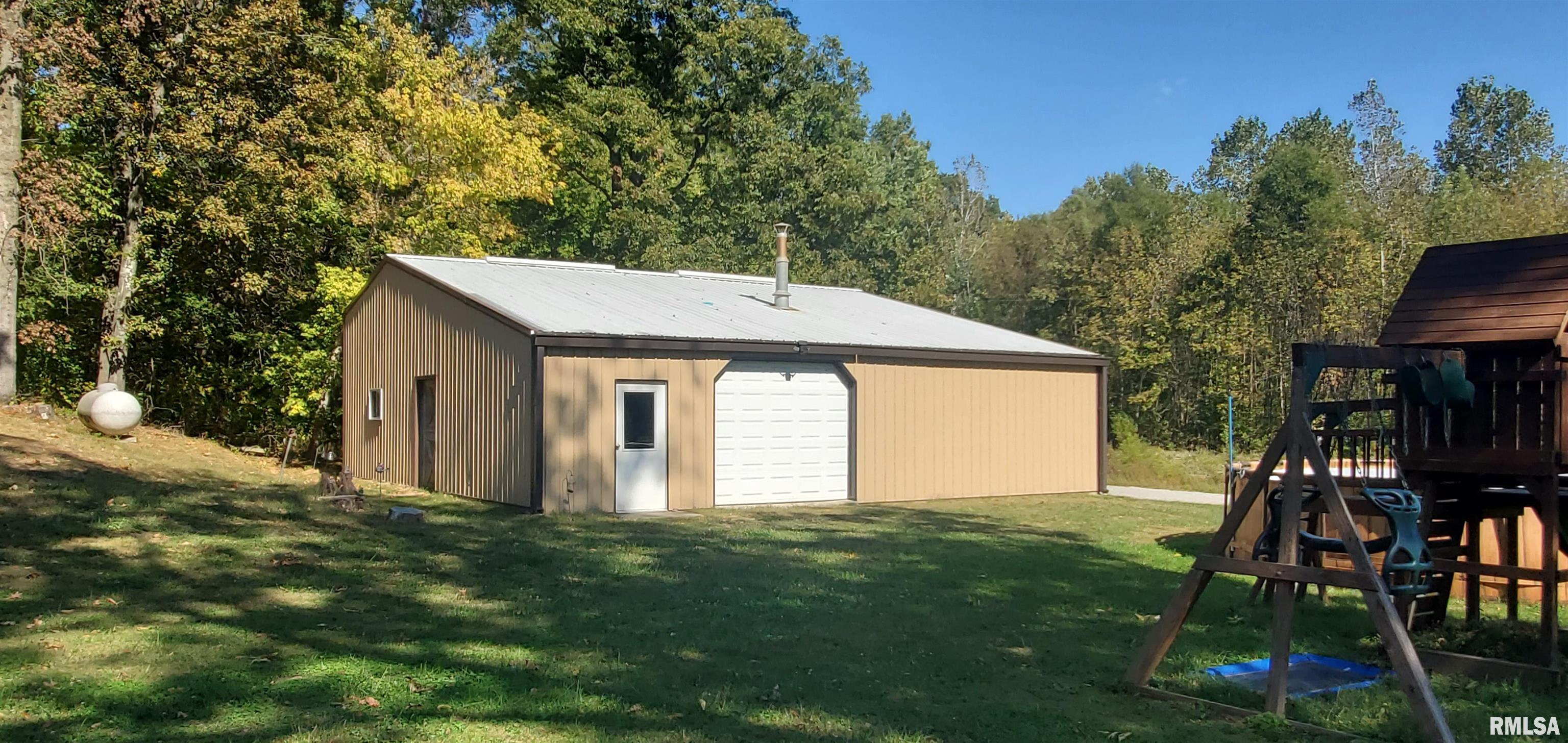 5693 Park Road Pinckneyville, IL 62274 - Photo 5 of 25 Gallery Image 5