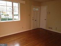 12107 Veirs Mill Road Silver Spring, MD 20906 - Photo 4 of 5 Living Room