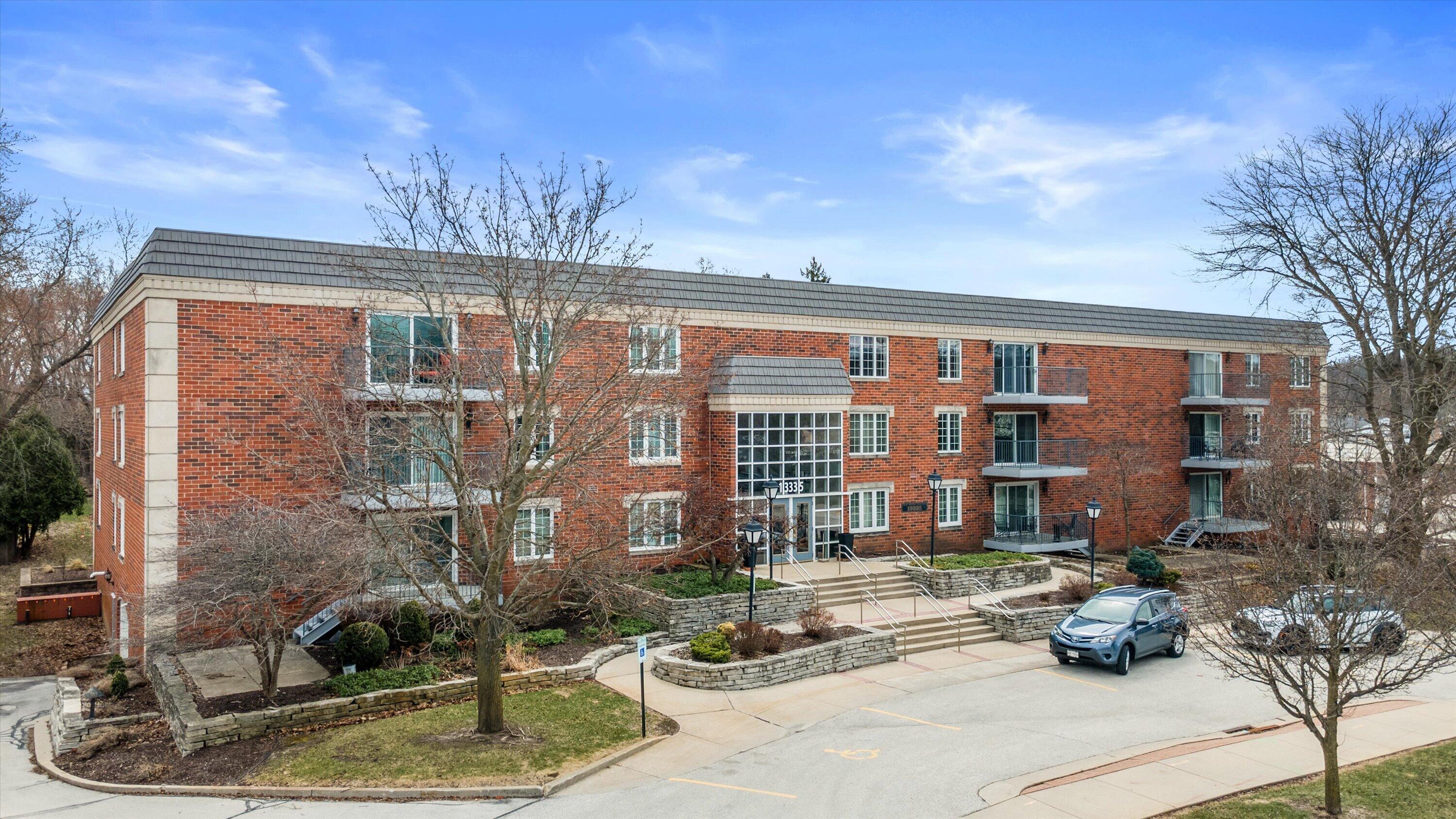 13335 Watertown Plank Road, Unit 105 Elm Grove, WI 53122 - Photo 35 of 37 Elm Grove Terrace condo