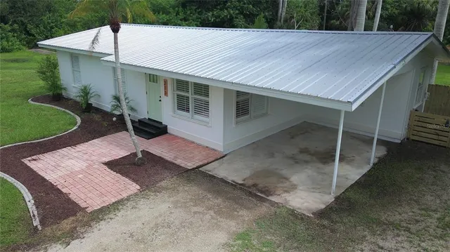 $299,900 | 213 West McKenzie Street, Punta Gorda, FL 33950